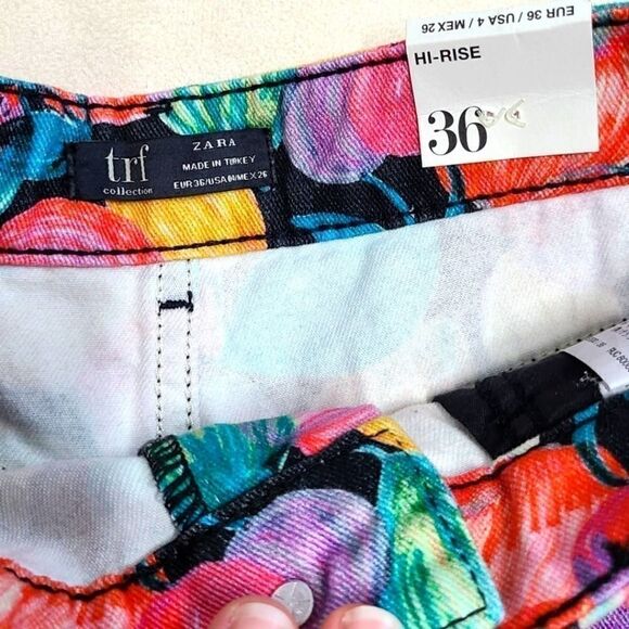 Zara‎ Trafaluc Collection High Rise Shorts 4 - Picture 12 of 13